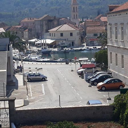Apartman Tudor Stari Grad  Kültér fotó